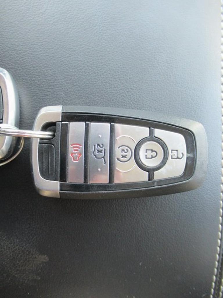2020 Ford Explorer - $39,000