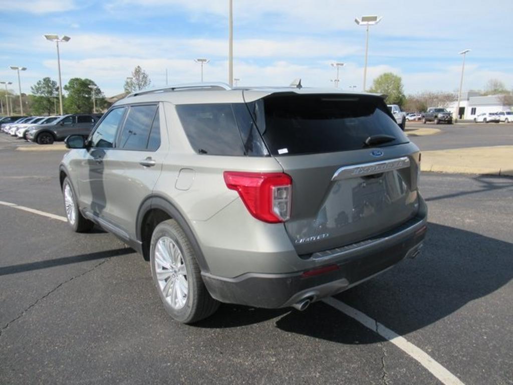 2020 Ford Explorer - $39,000