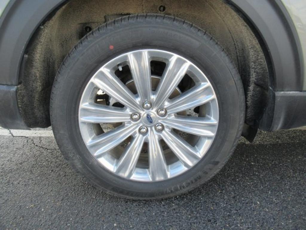 2020 Ford Explorer - $39,000