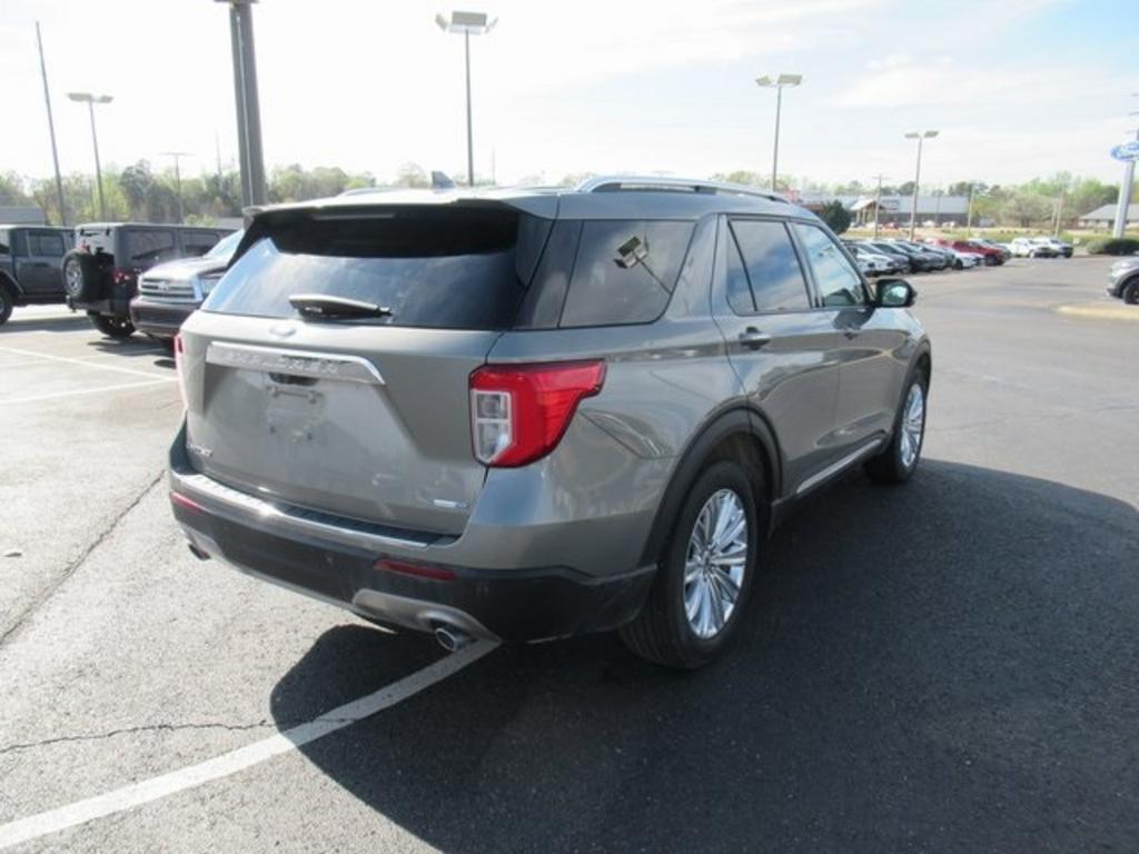 2020 Ford Explorer - $39,000