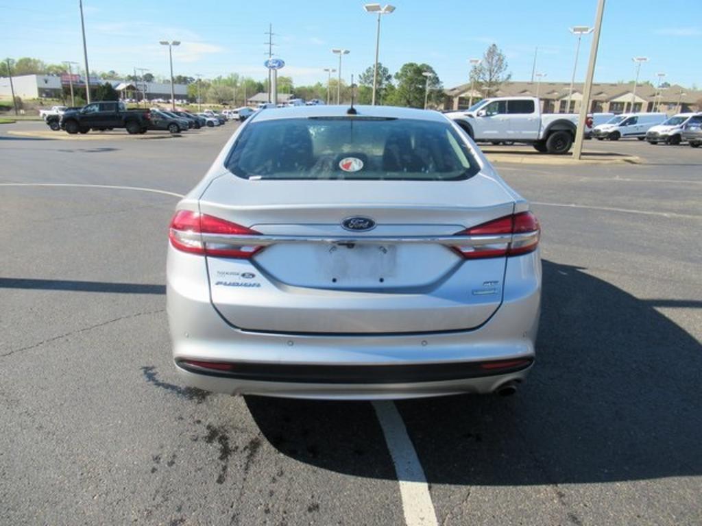 2018 Ford Fusion - $20,500
