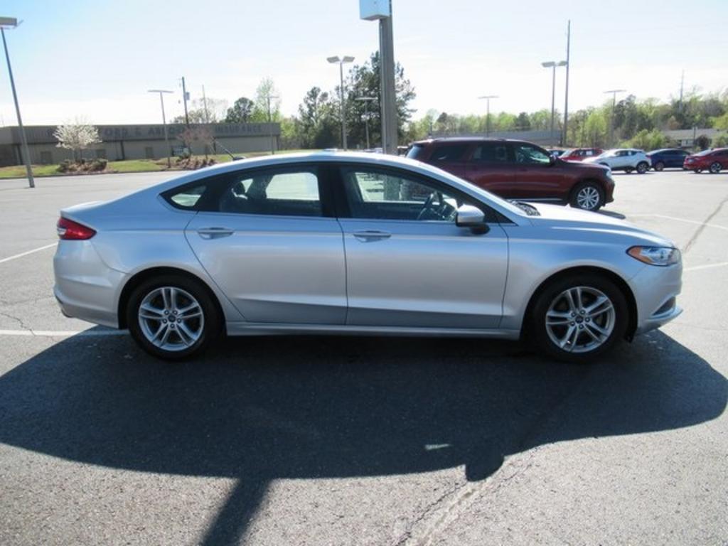 2018 Ford Fusion - $20,500