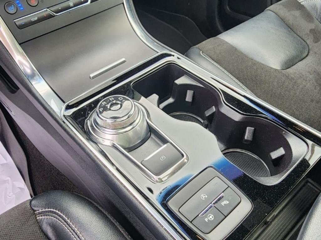 2019 Ford Edge - $31,000