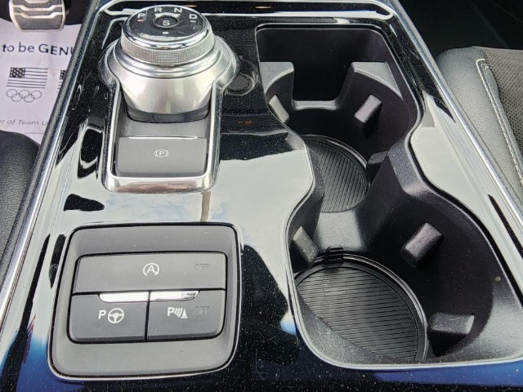 2019 Ford Edge - $31,000