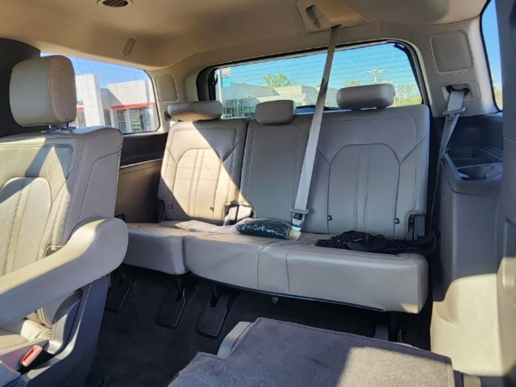 2019 Ford Expedition - $38,000