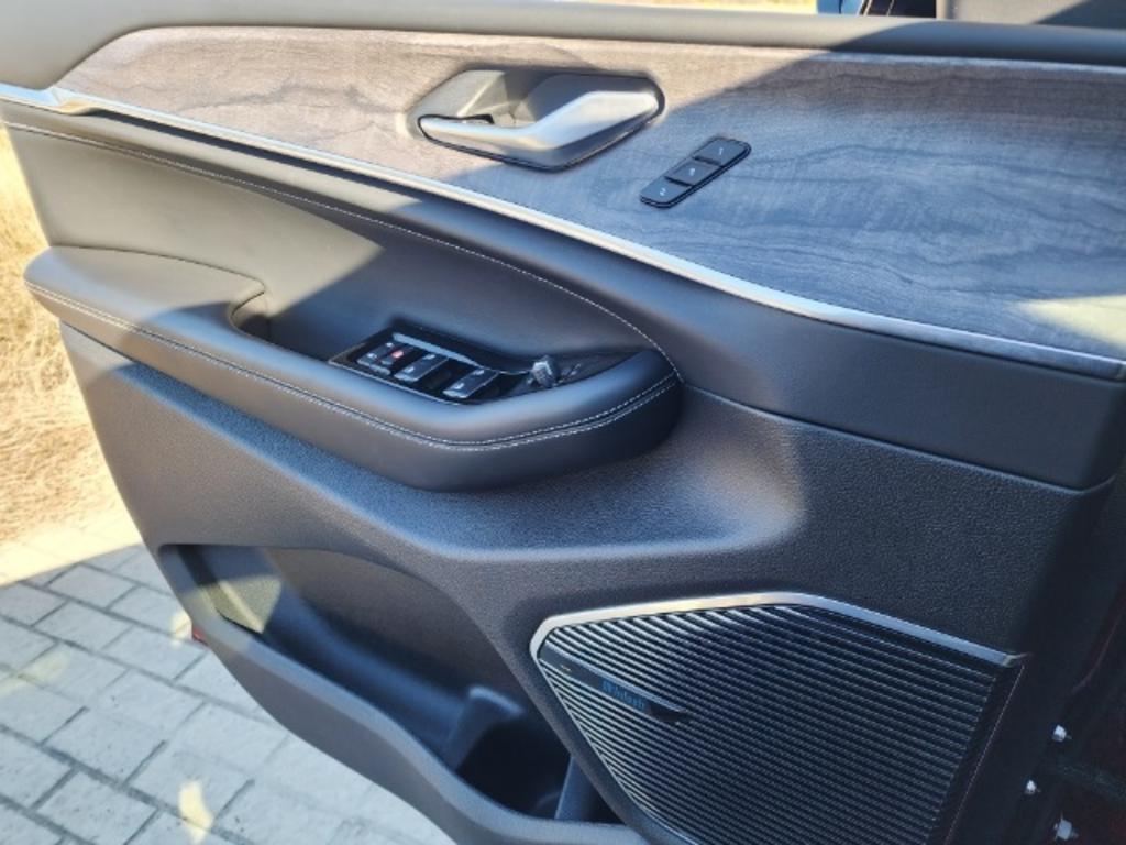 2022 Jeep Cherokee - $51,500