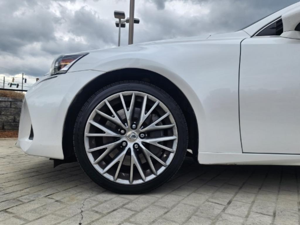 2017 Lexus IS - $22,500