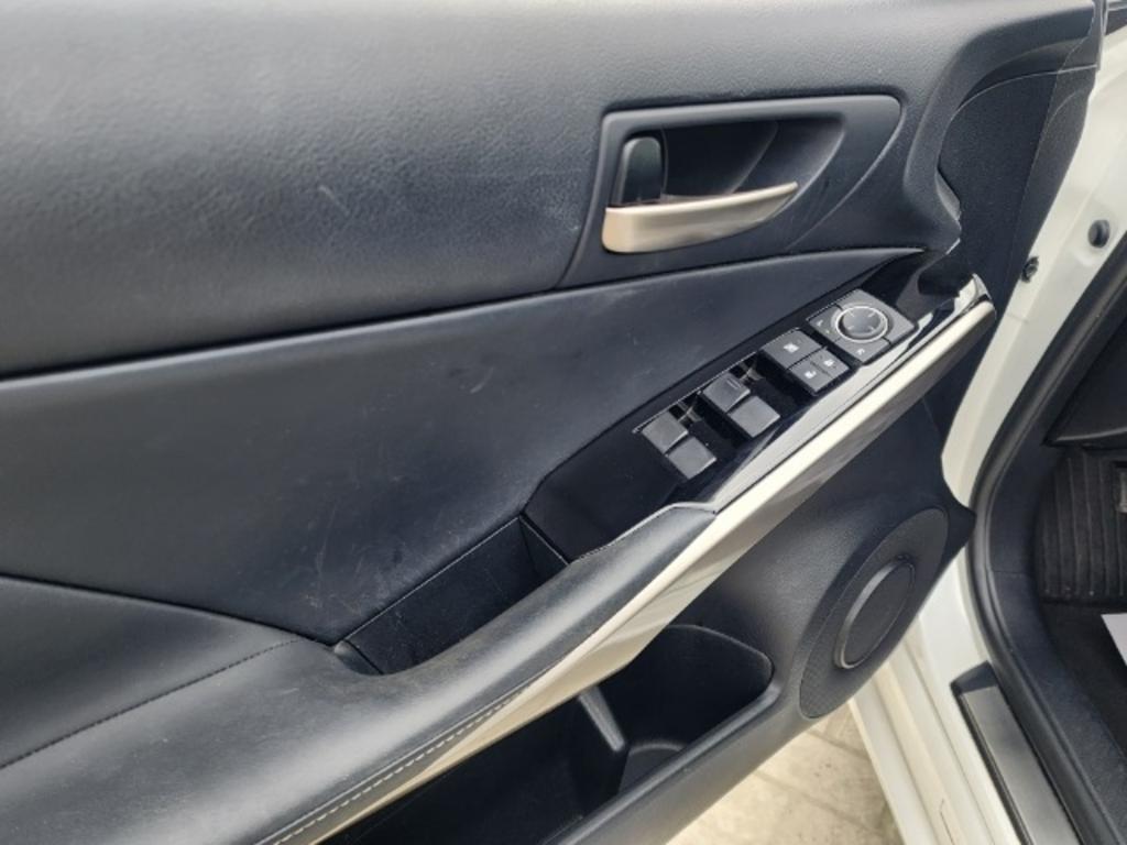 2017 Lexus IS - $22,500