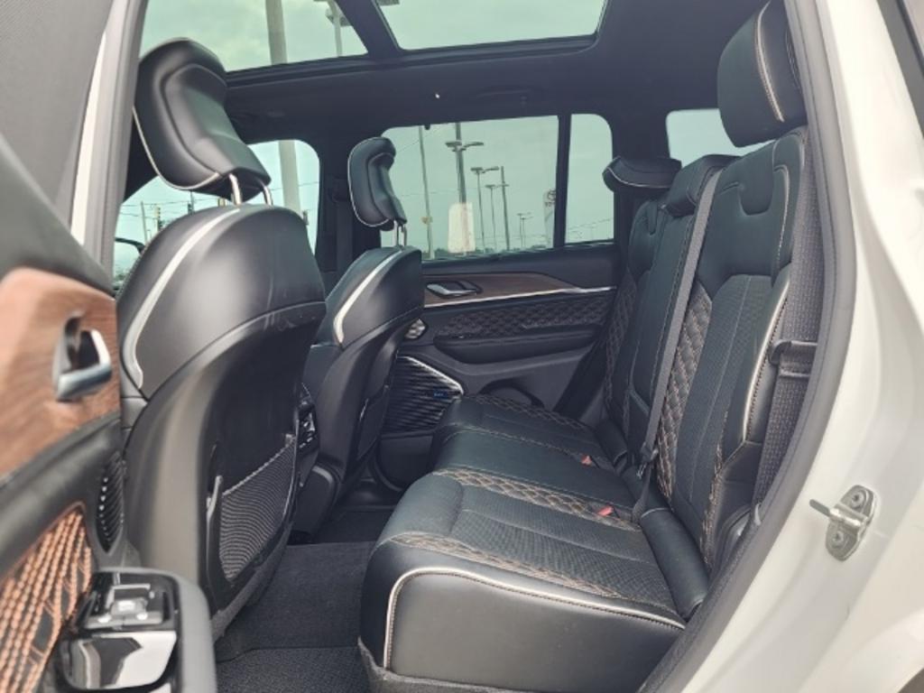 2022 Jeep Cherokee - $57,500