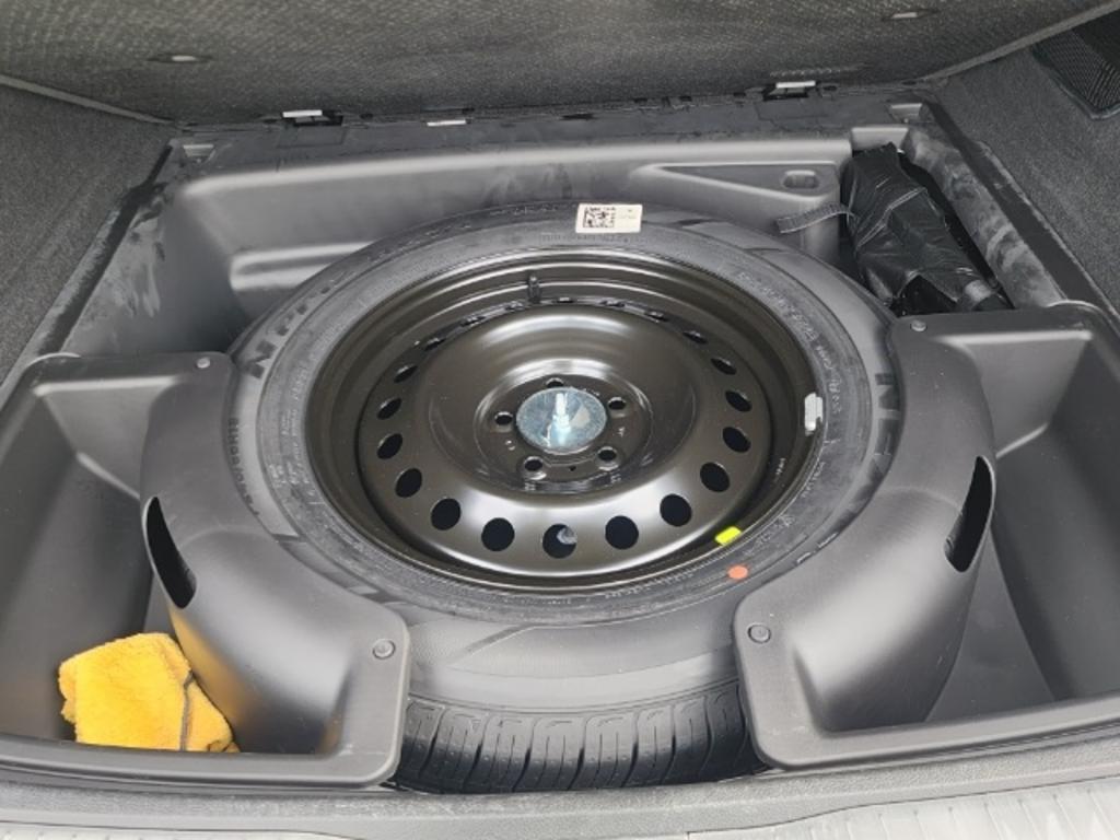 2022 Jeep Cherokee - $57,500