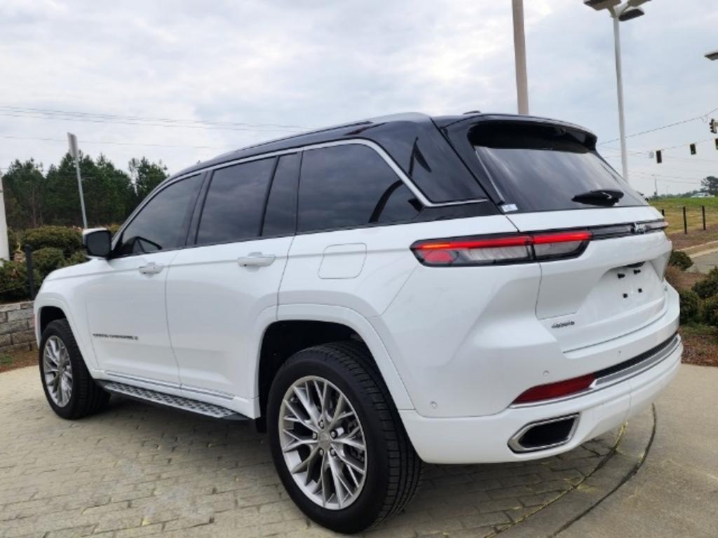 2022 Jeep Cherokee - $57,500