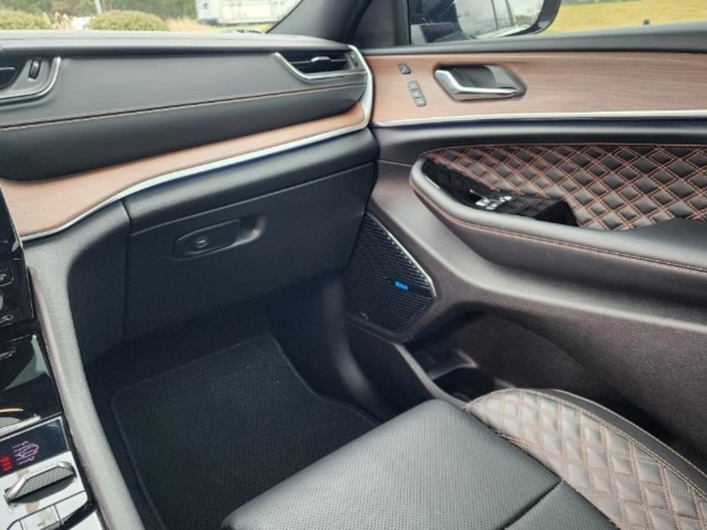 2022 Jeep Cherokee - $57,500