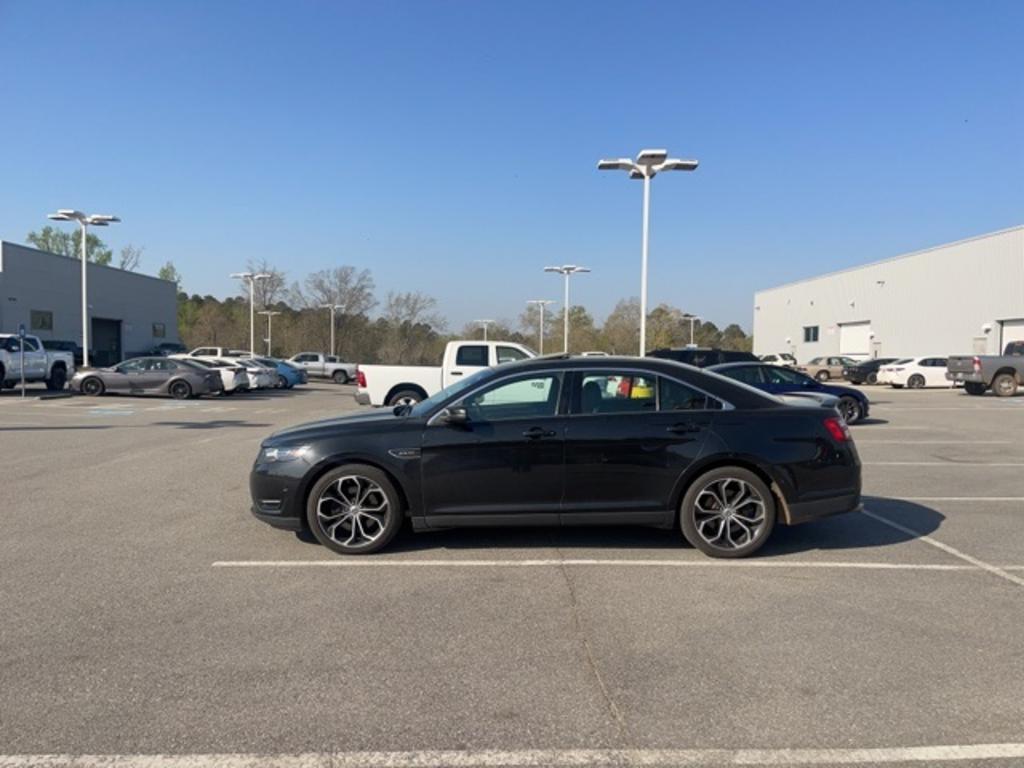 2013 Ford Taurus - $14,000