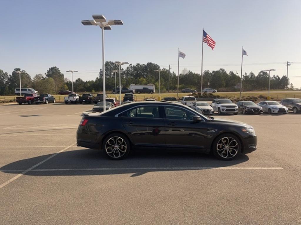 2013 Ford Taurus - $14,000