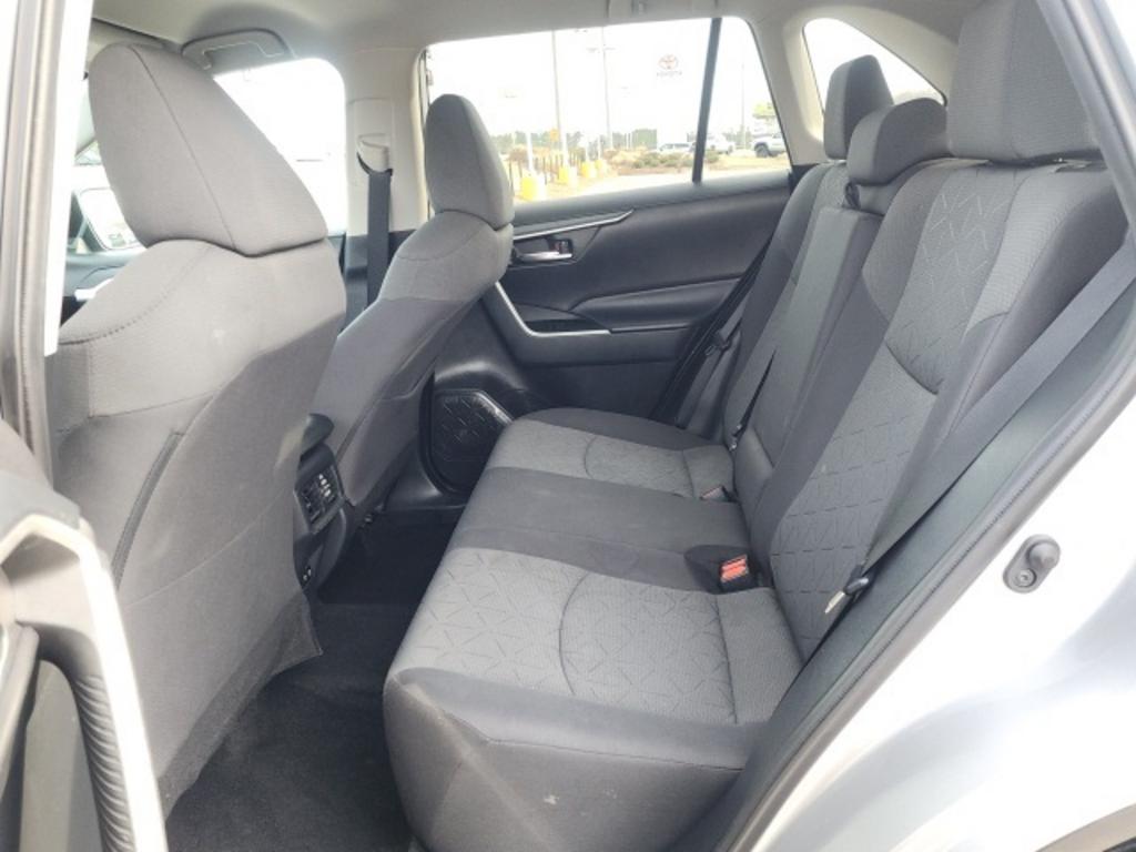 2021 Toyota RAV4 - $25,000
