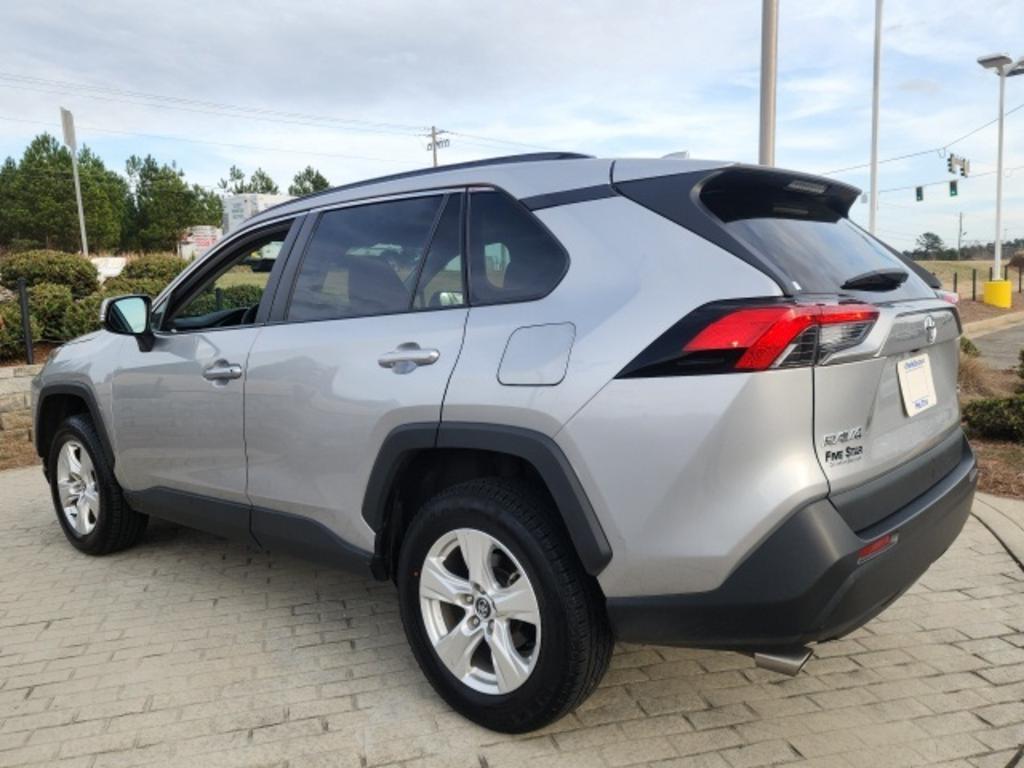 2021 Toyota RAV4 - $25,000