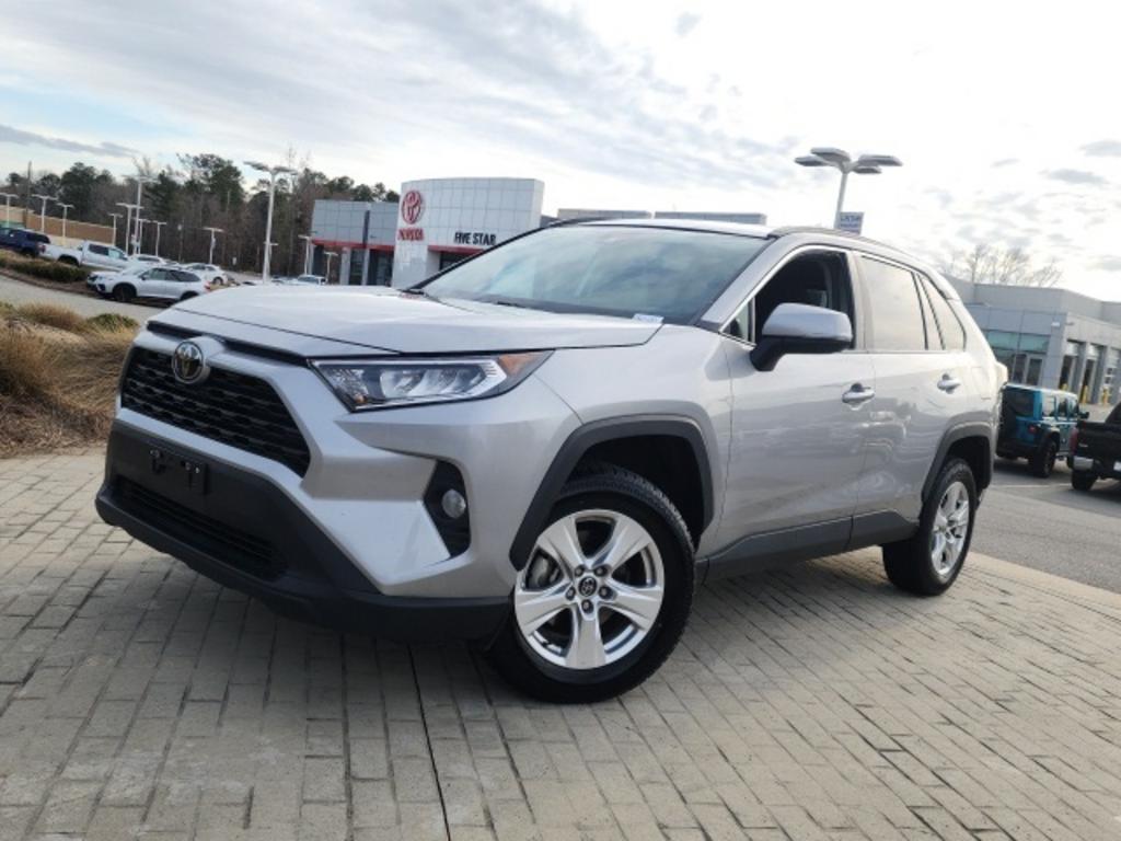 2021 Toyota RAV4 - $25,000