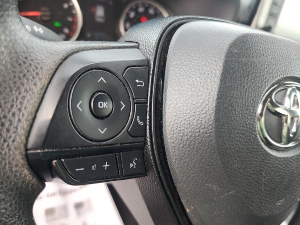 2021 Toyota RAV4 - $25,000