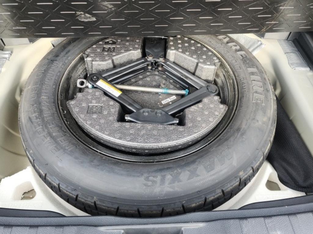 2021 Toyota RAV4 - $25,000