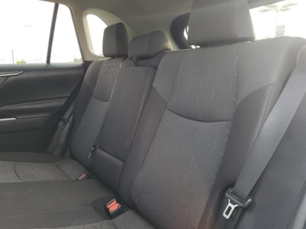 2021 Toyota RAV4 - $25,000