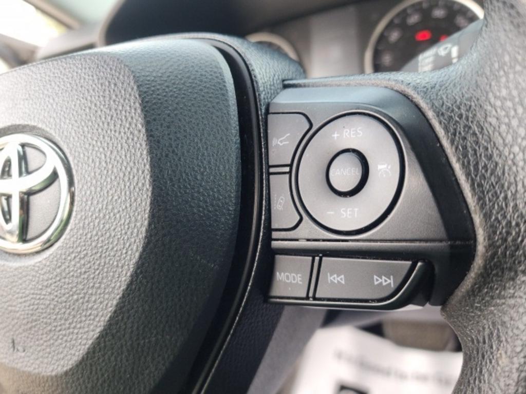 2021 Toyota RAV4 - $25,000