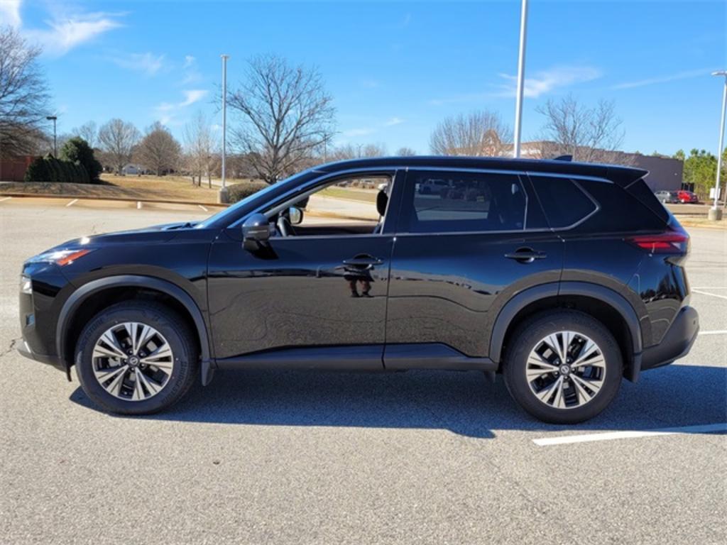 2021 Nissan Rogue - $25,000