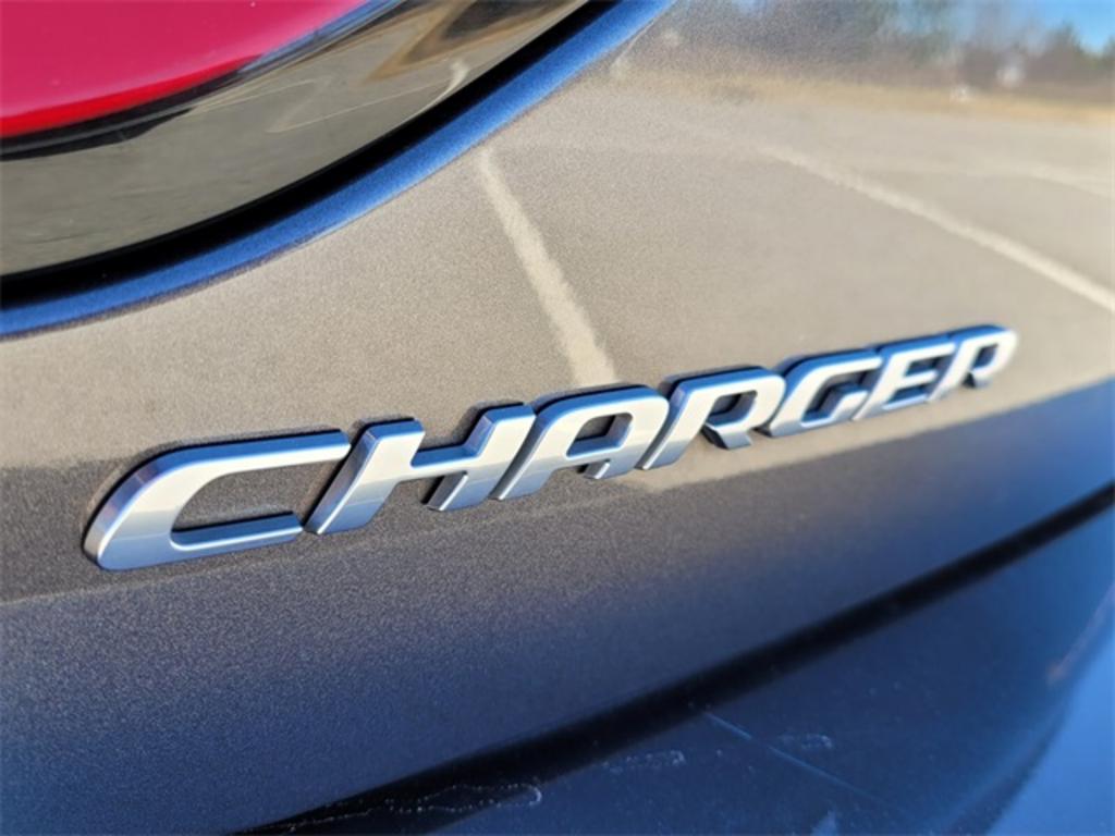 2020 Dodge Charger - $23,000