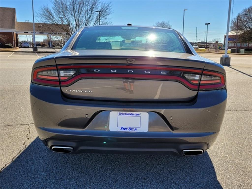 2020 Dodge Charger - $23,000