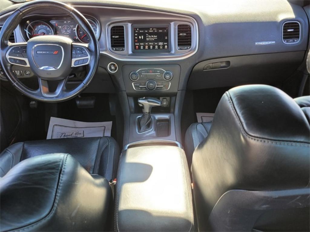 2020 Dodge Charger - $23,000