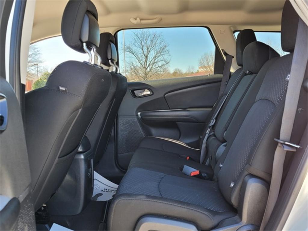 2020 Dodge Journey - $21,000