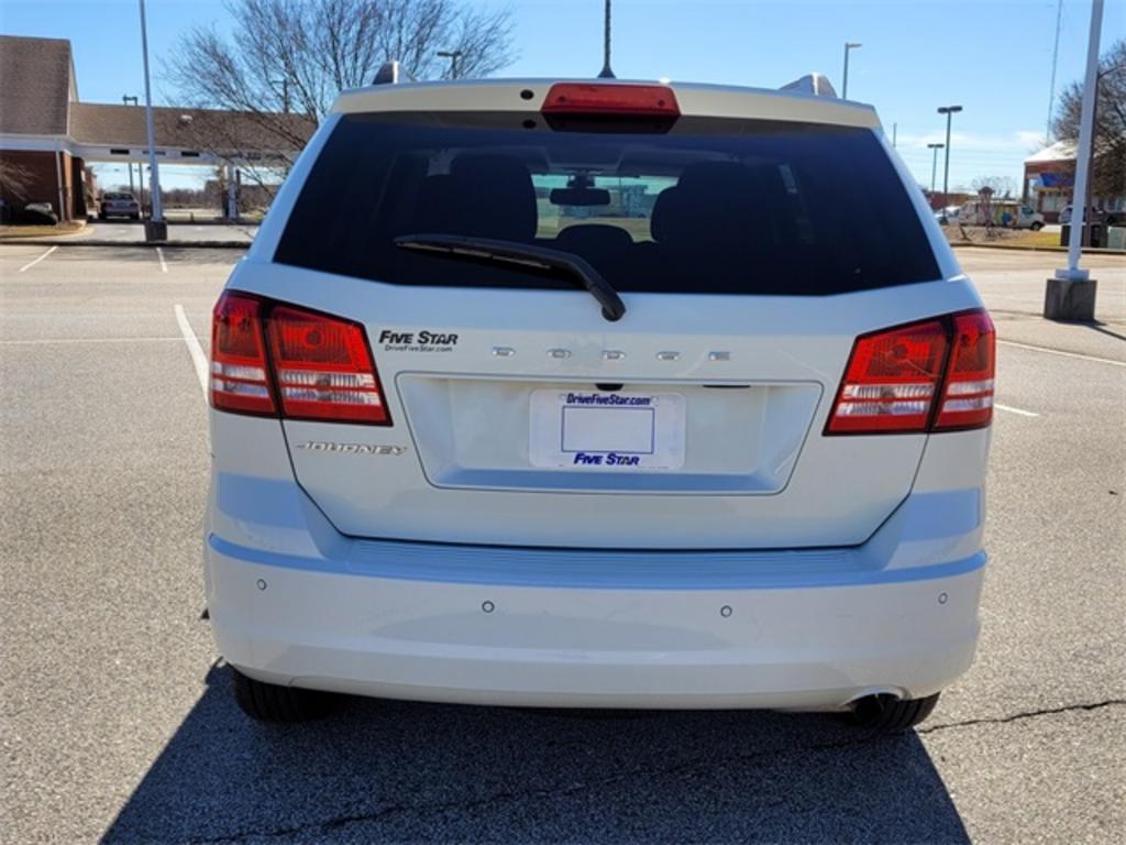 2020 Dodge Journey - $21,000