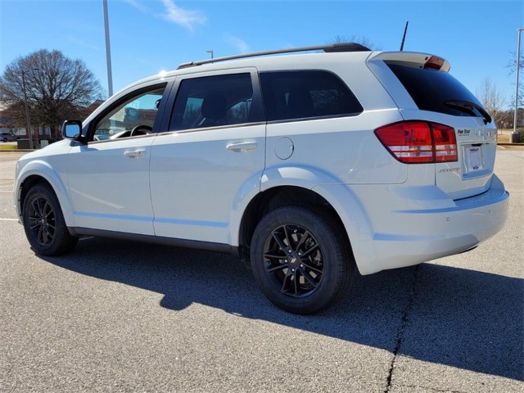 2020 Dodge Journey - $21,000