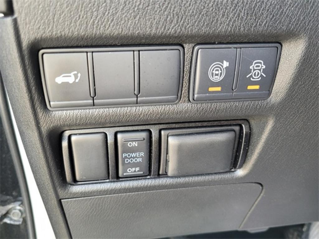 2020 Nissan Armada - $29,500