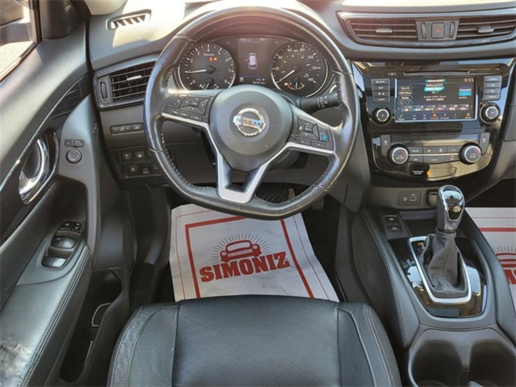 2018 Nissan Rogue - $21,000