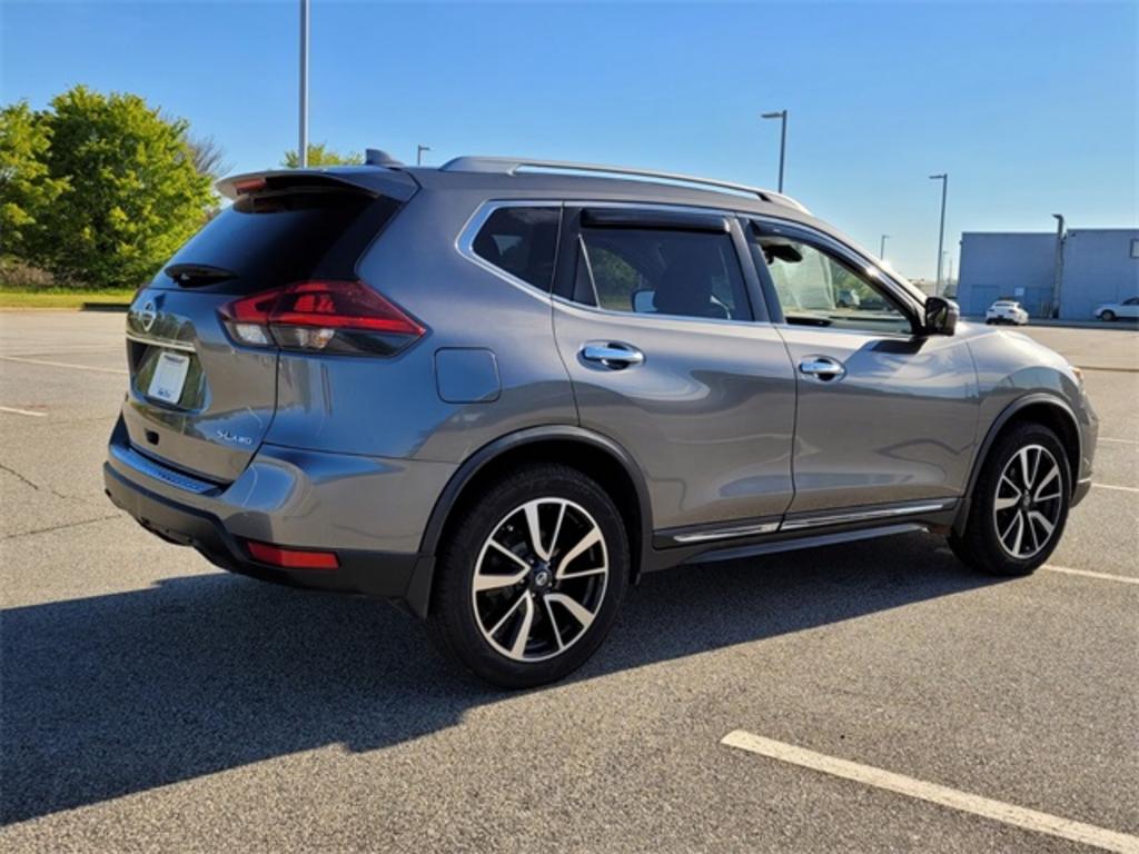 2018 Nissan Rogue - $21,000