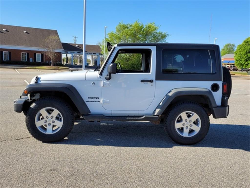 2014 Jeep Wrangler - $21,500