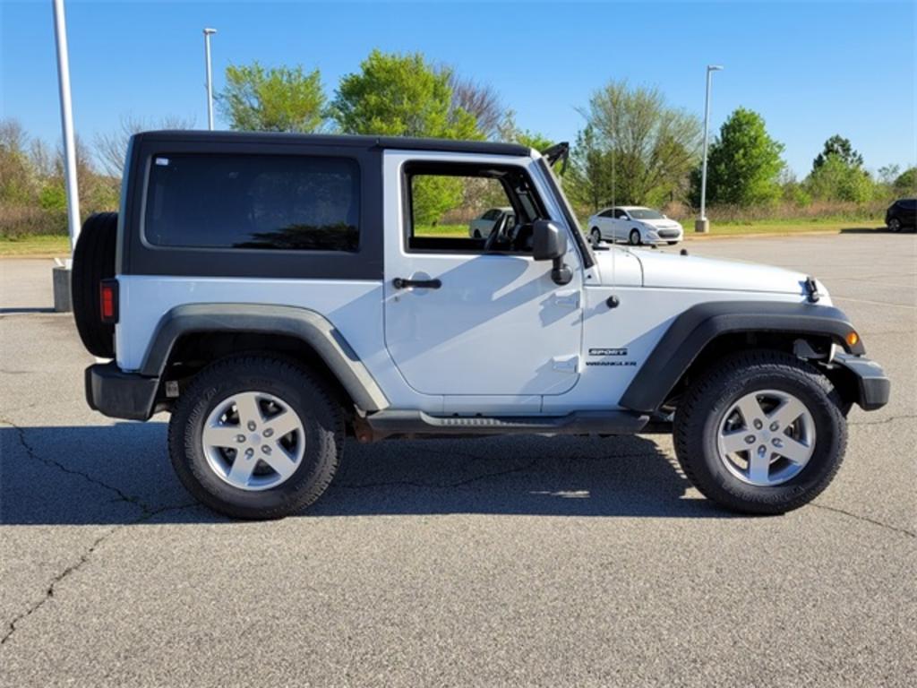 2014 Jeep Wrangler - $21,500