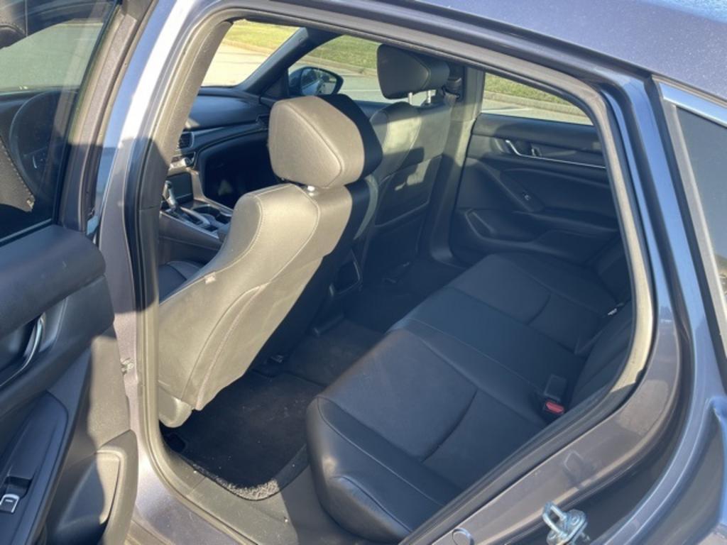 2019 Honda Accord - $25,500