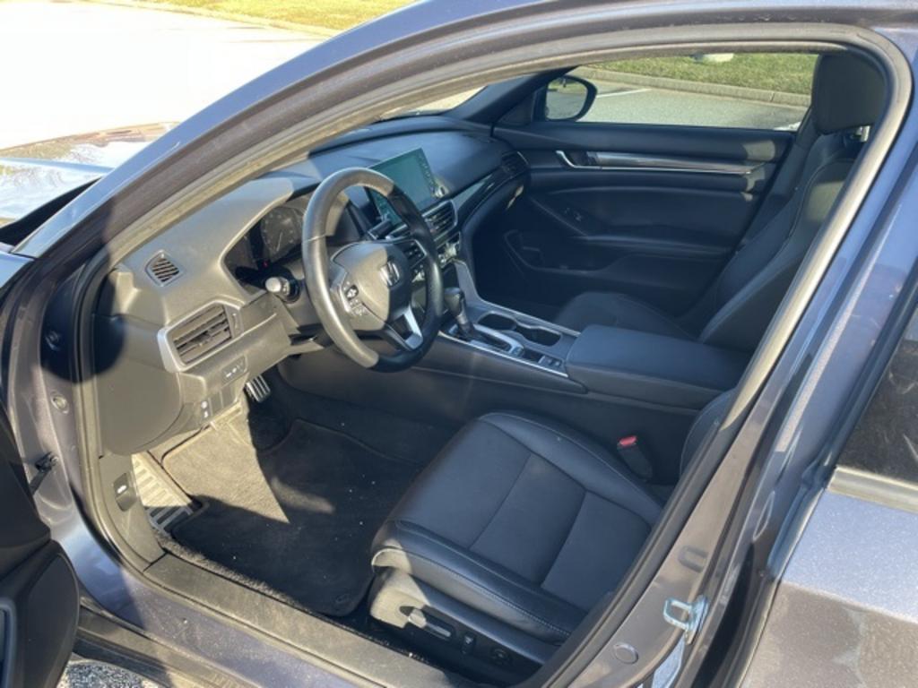 2019 Honda Accord - $25,500