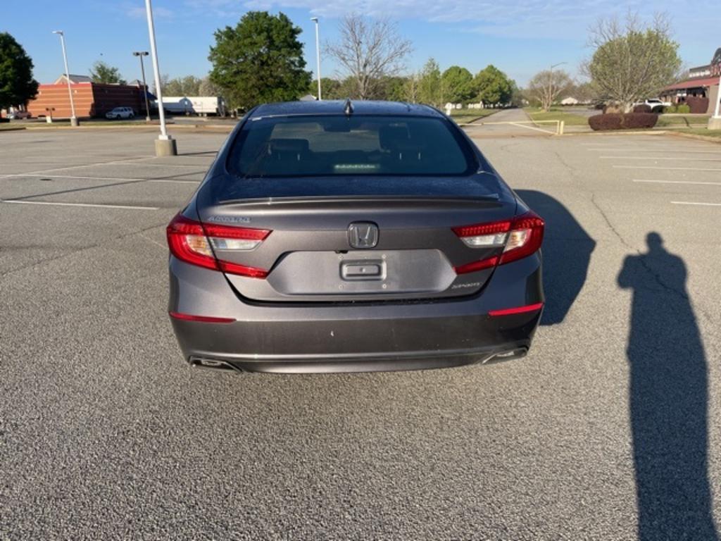2019 Honda Accord - $25,500