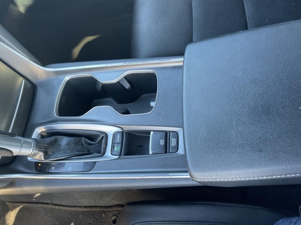 2019 Honda Accord - $25,500