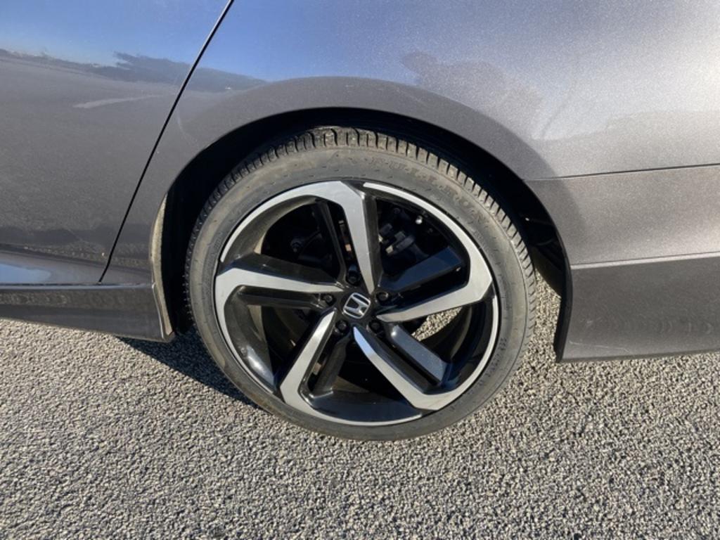 2019 Honda Accord - $25,500