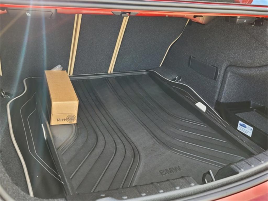 2016 BMW 3-Series 328i photo