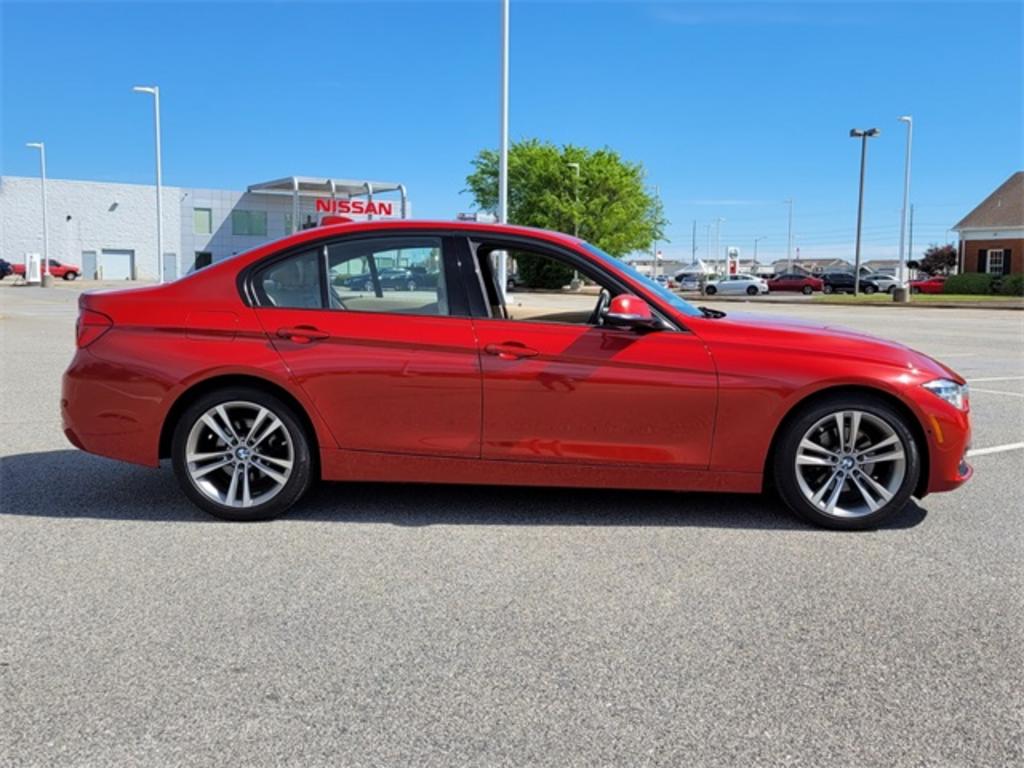 2016 BMW 3-Series 328i photo