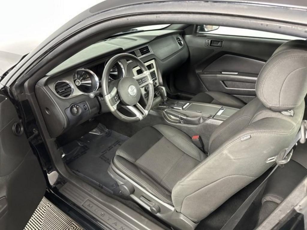 2014 Ford Mustang - $17,000