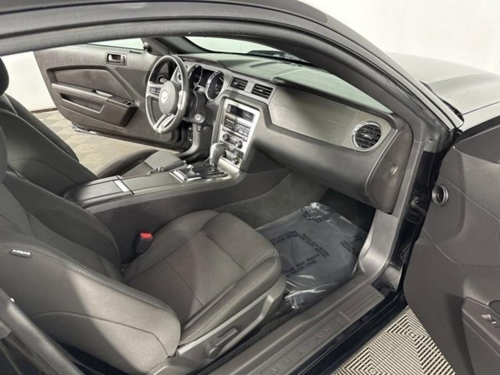 2014 Ford Mustang - $17,000