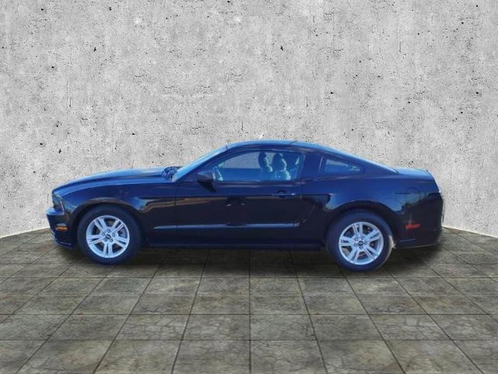 2014 Ford Mustang - $17,000