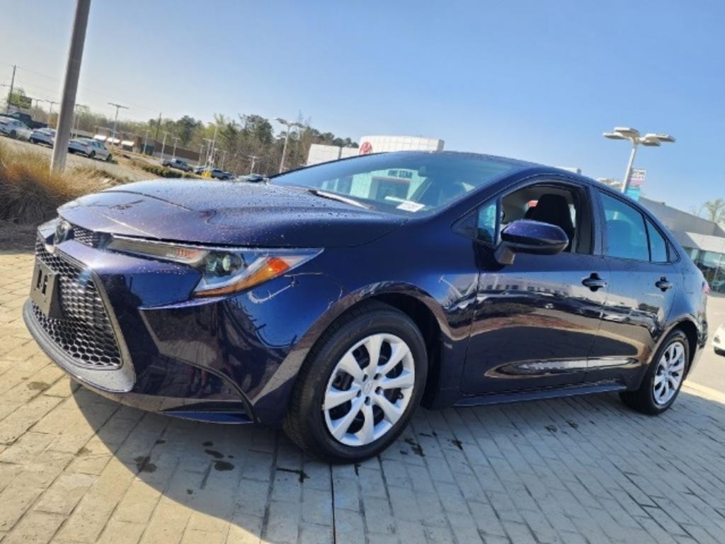 2022 Toyota Corolla - $22,500