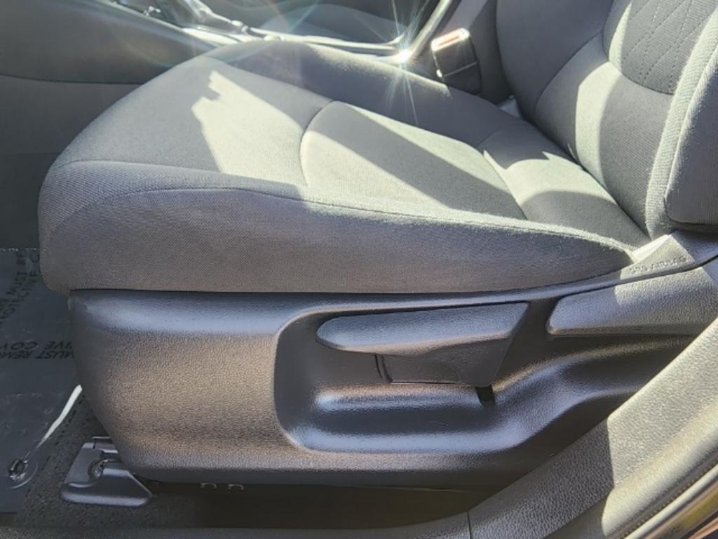 2022 Toyota Corolla - $22,500