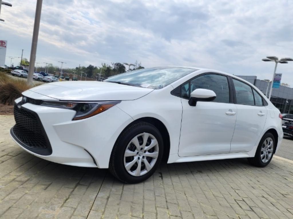 2022 Toyota Corolla - $23,500